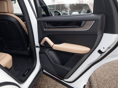 2025 Porsche Cayenne Base