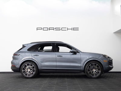 2026 Porsche Cayenne Base