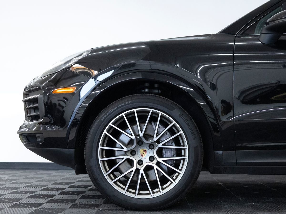 2023 Porsche Cayenne Cayenne Platinum Edition