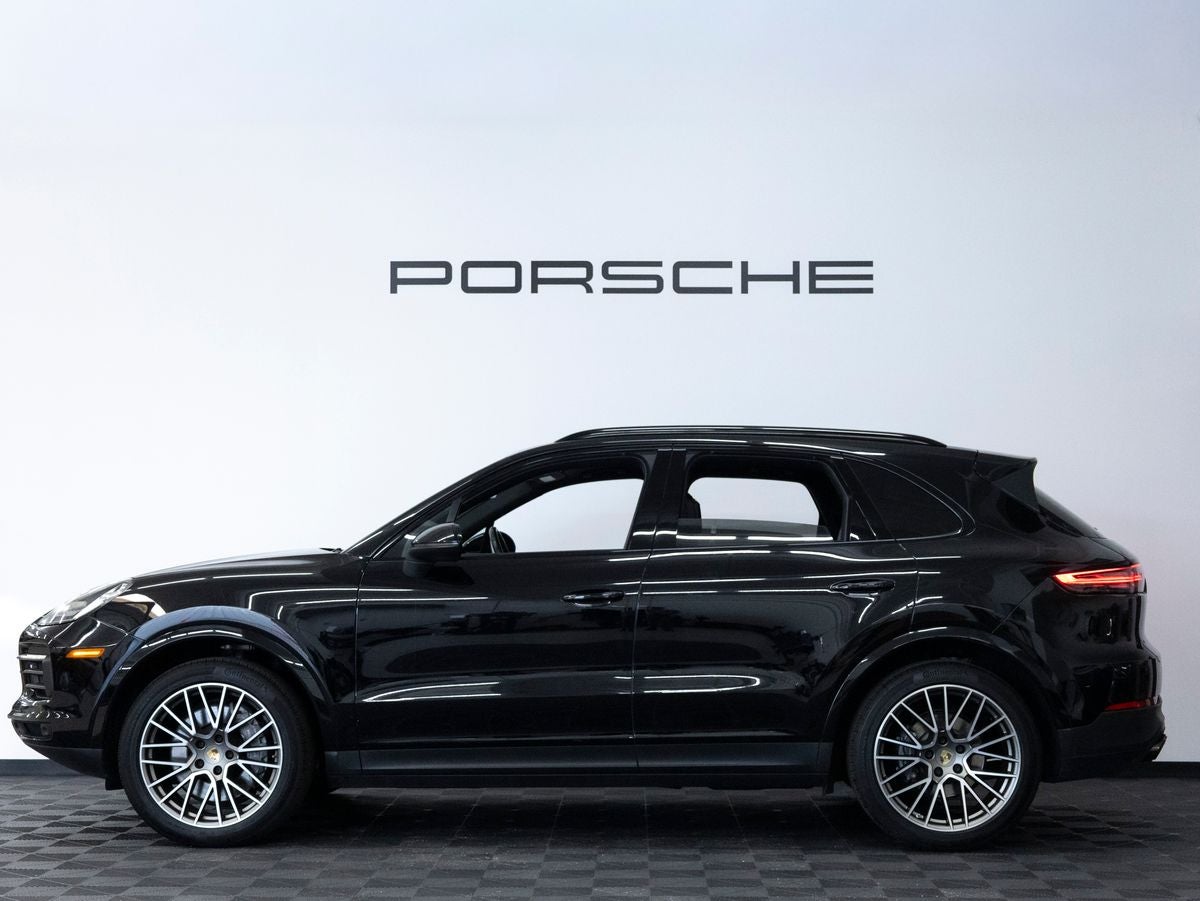 2023 Porsche Cayenne Cayenne Platinum Edition