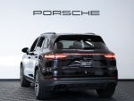 2023 Porsche Cayenne Cayenne Platinum Edition