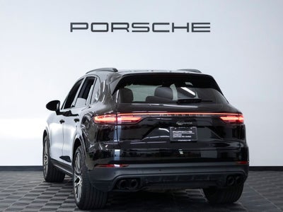 2023 Porsche Cayenne Cayenne Platinum Edition