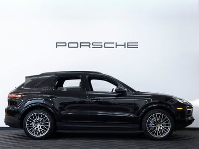 2023 Porsche Cayenne Cayenne Platinum Edition