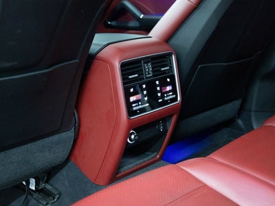 2023 Porsche Cayenne Base