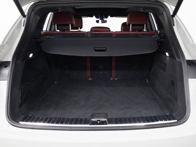 2023 Porsche Cayenne Base
