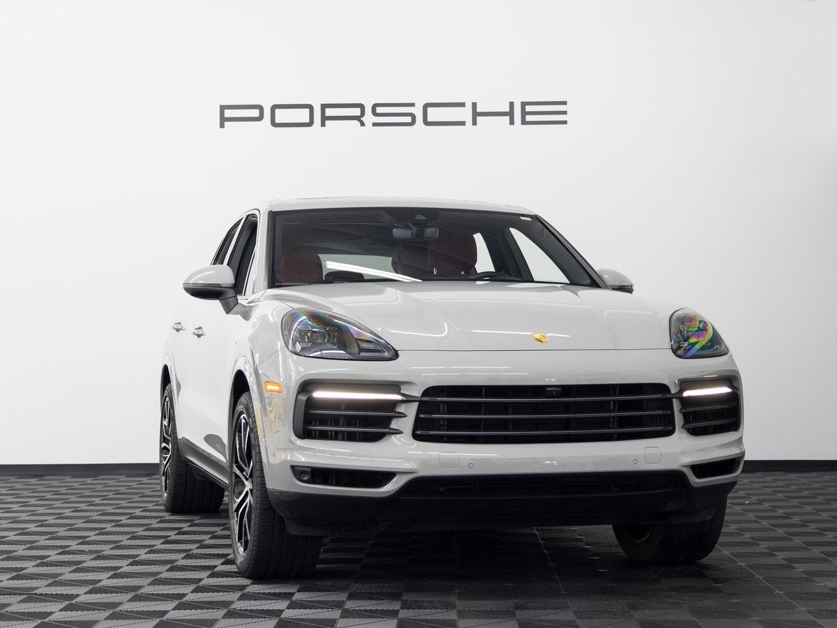 2023 Porsche Cayenne Base