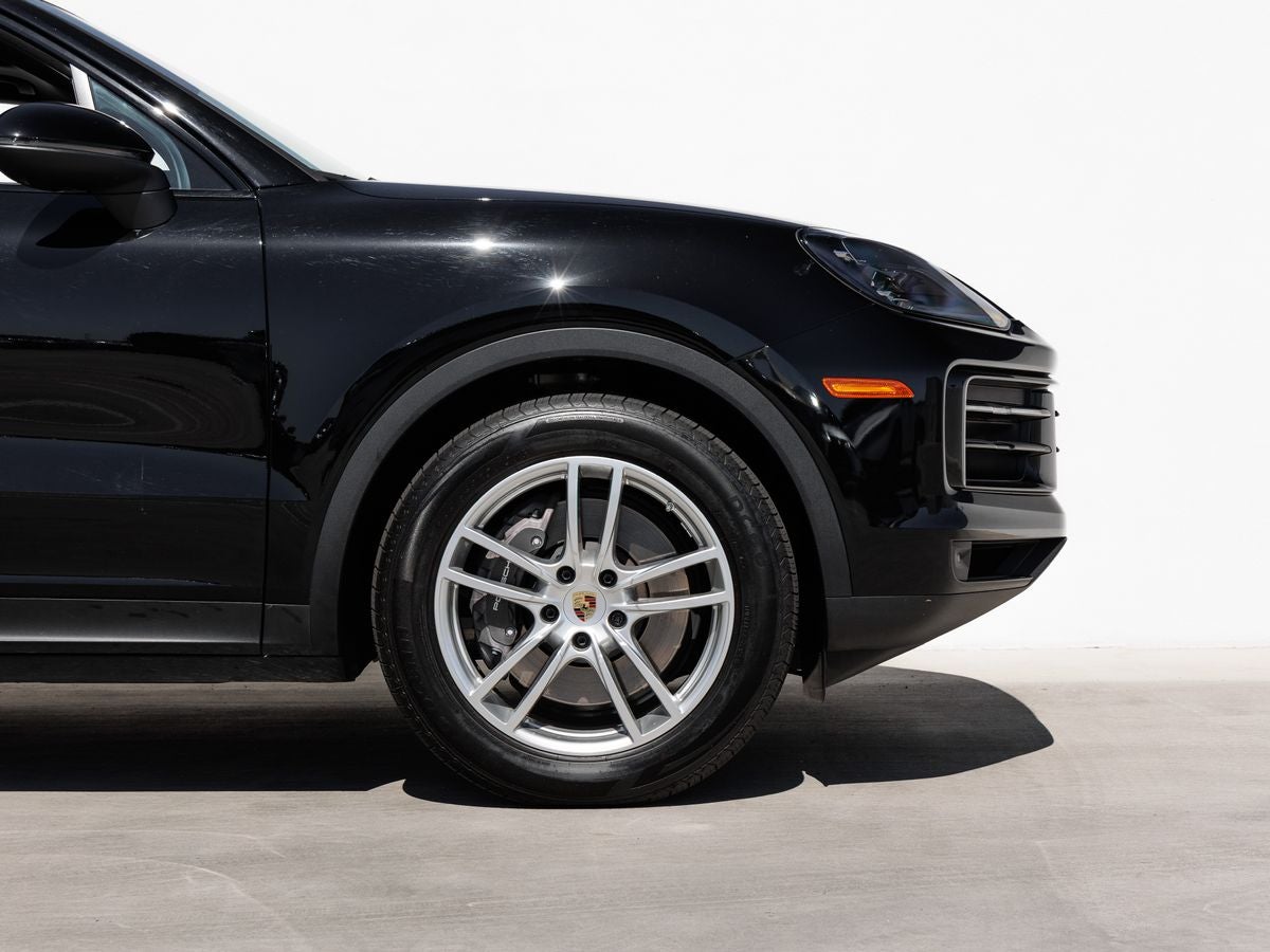 2024 Porsche Cayenne Base