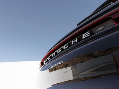 2024 Porsche Cayenne Base