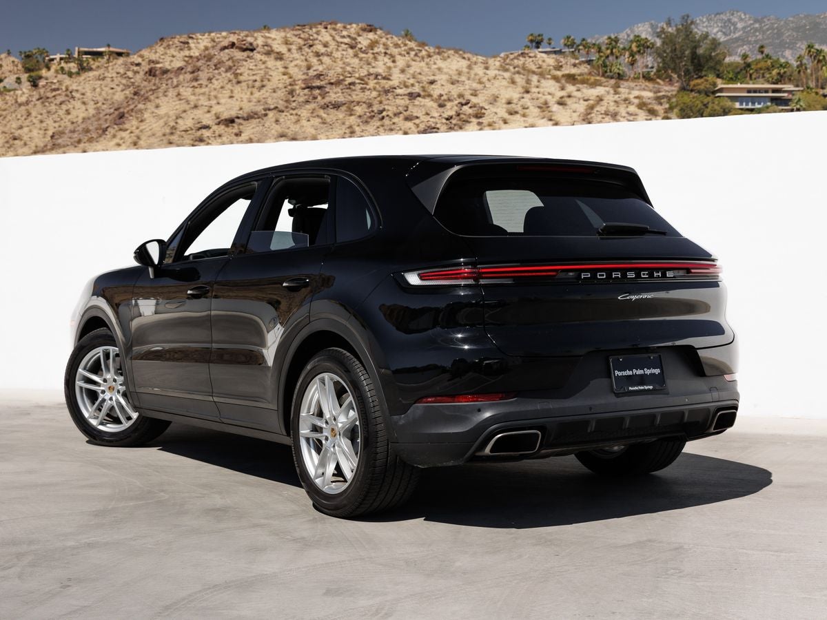 2024 Porsche Cayenne Base