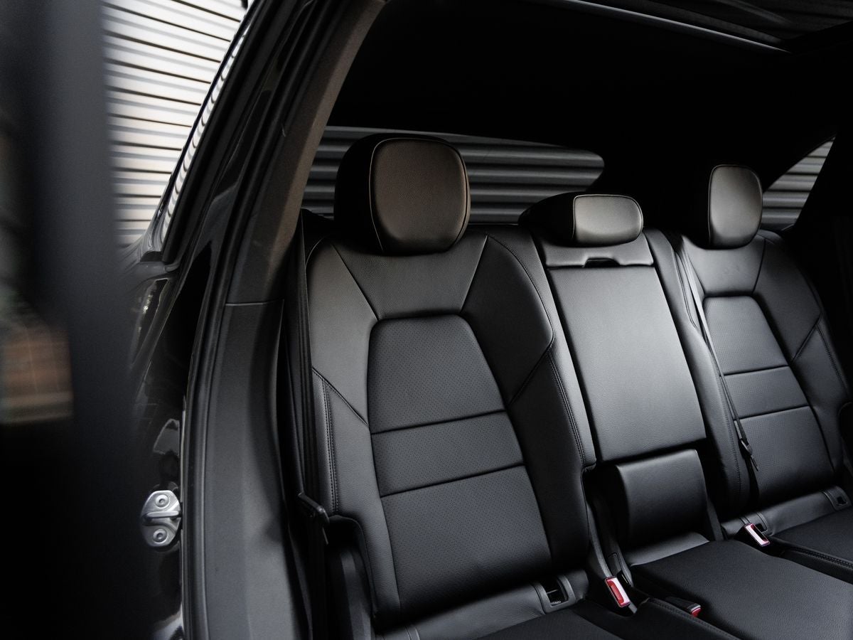 2024 Porsche Cayenne Base