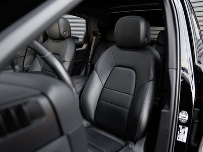 2024 Porsche Cayenne Base