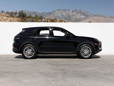 2024 Porsche Cayenne Base