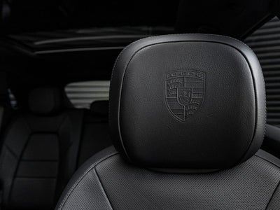 2025 Porsche Cayenne Base