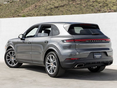 2025 Porsche Cayenne Base