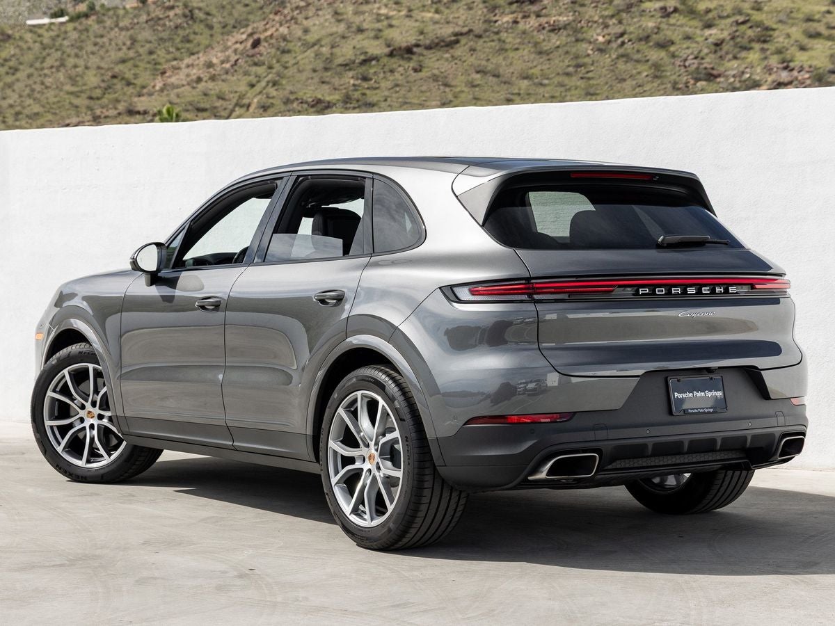 2025 Porsche Cayenne Base