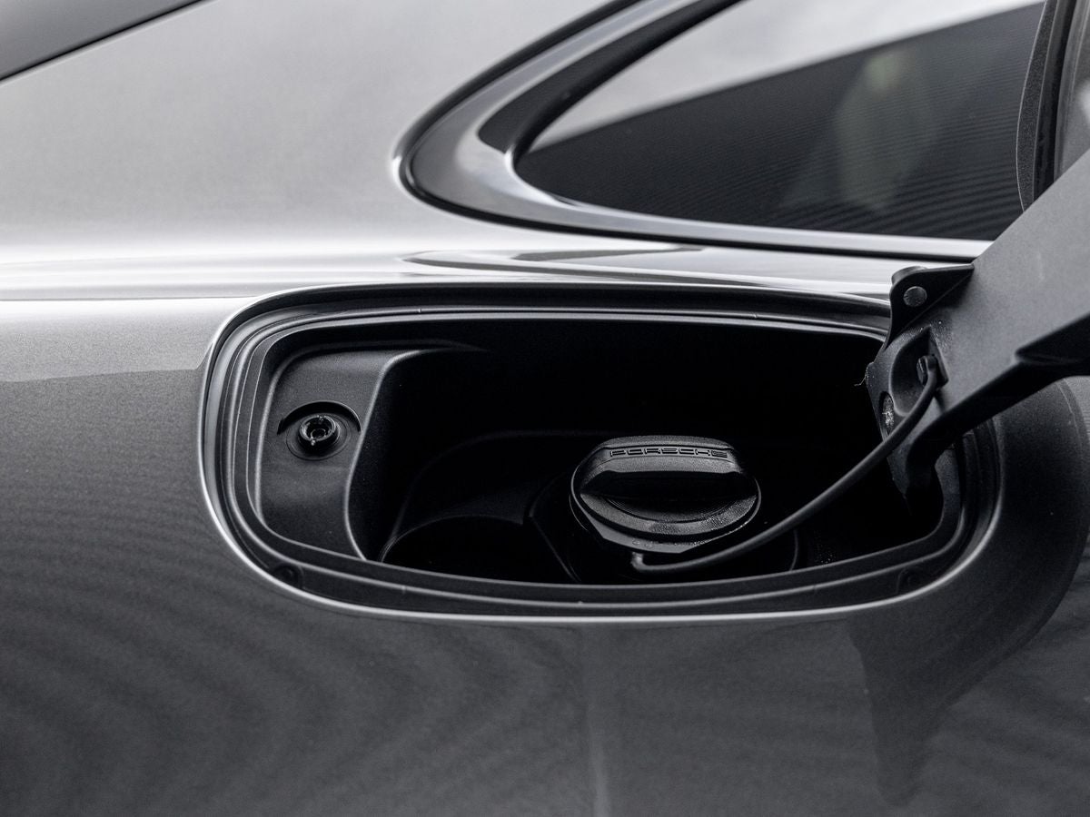2025 Porsche Cayenne Base