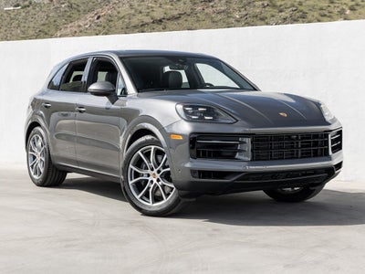 2025 Porsche Cayenne Base