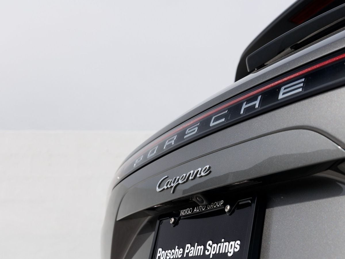 2023 Porsche Cayenne Base