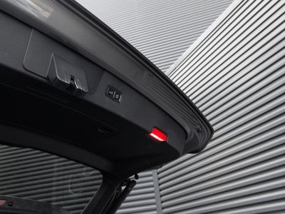 2023 Porsche Cayenne Base
