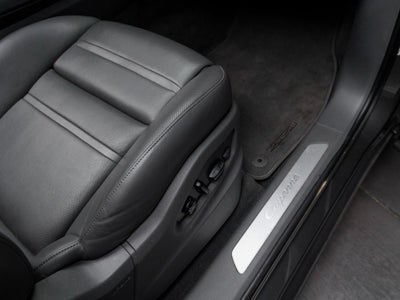 2023 Porsche Cayenne Base