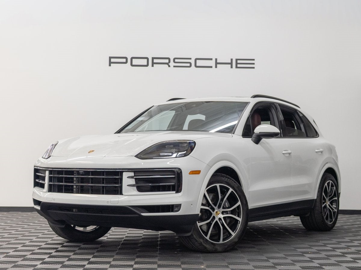 2024 Porsche Cayenne Base