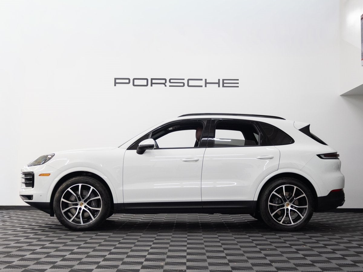 2024 Porsche Cayenne Base