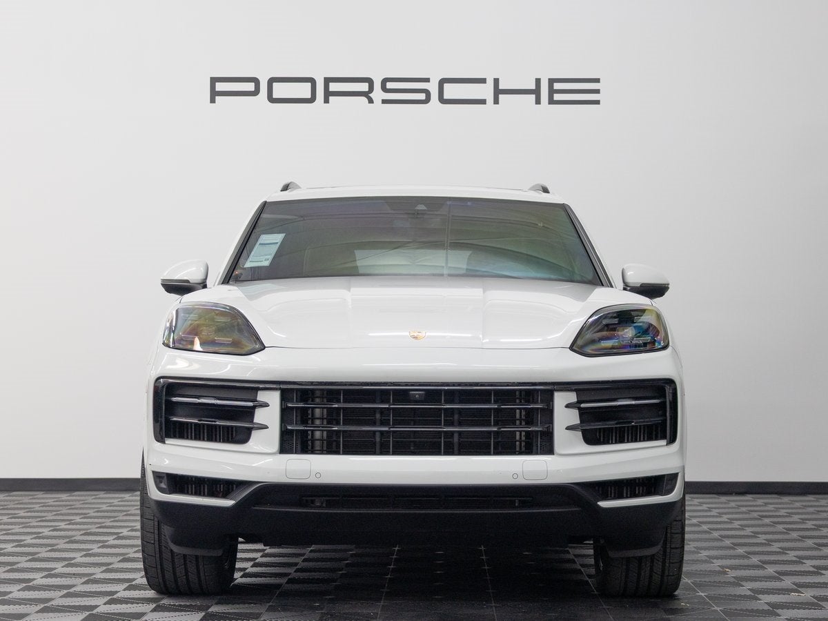 2024 Porsche Cayenne Base
