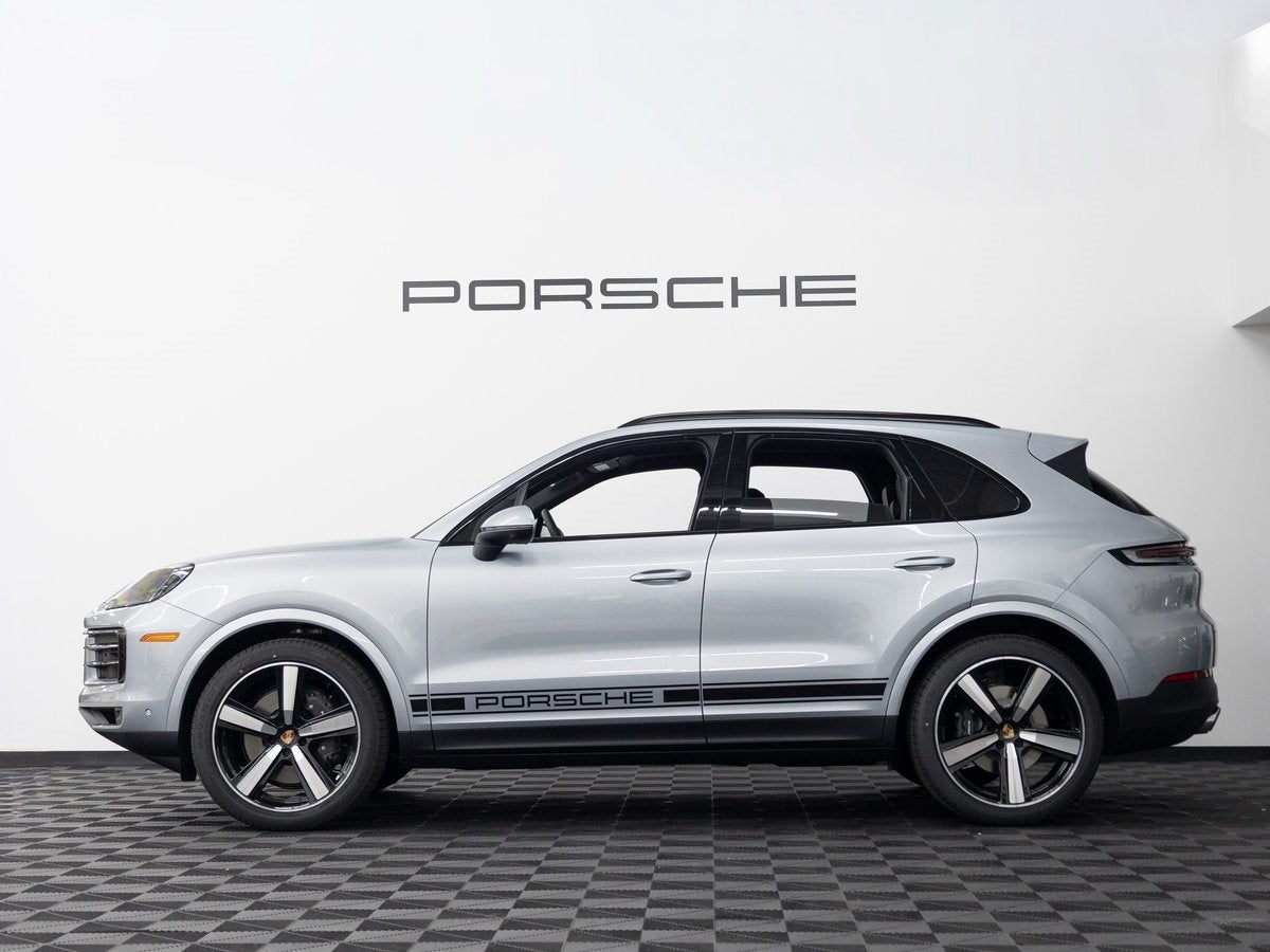 2026 Porsche Cayenne Base