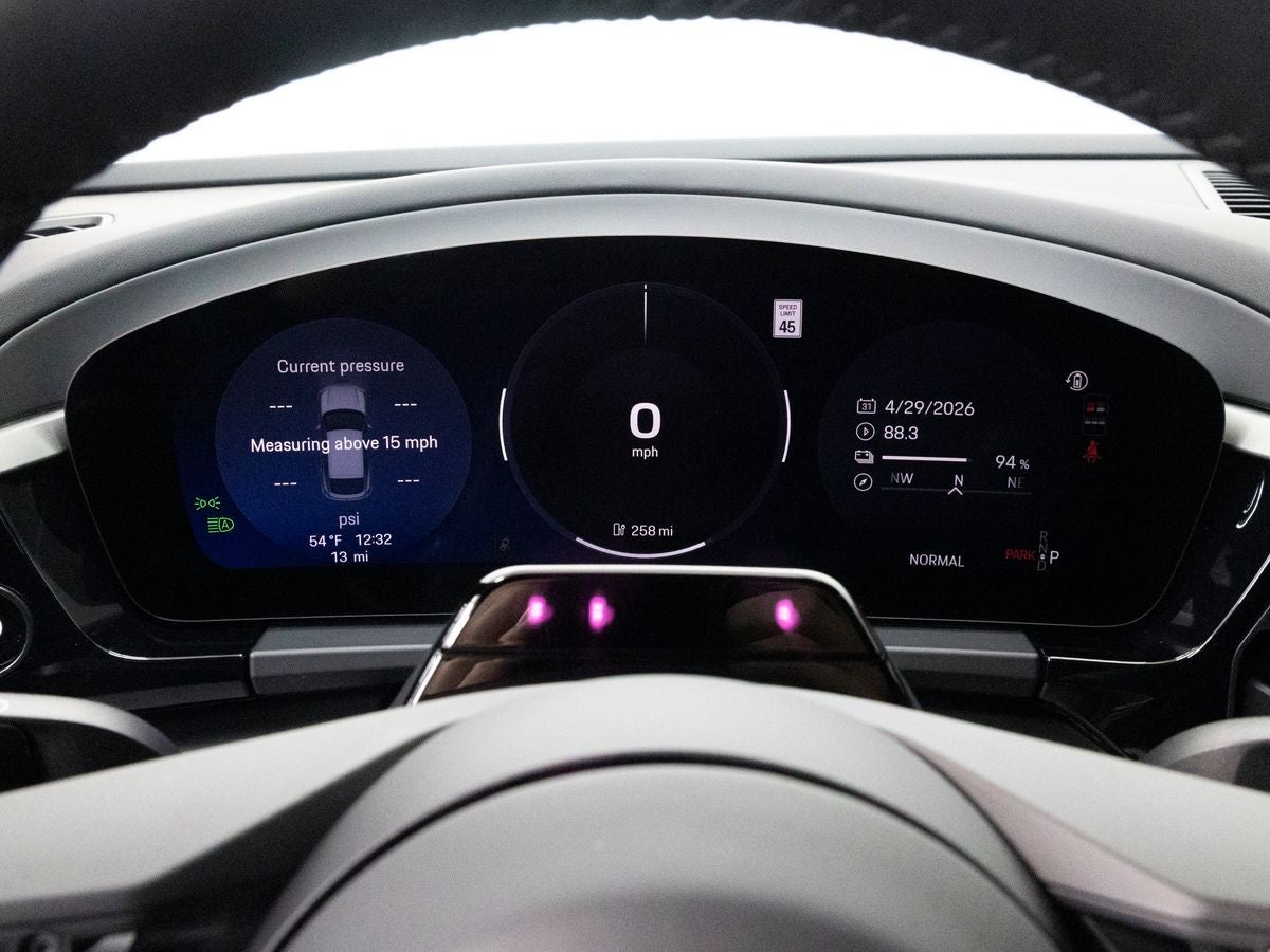 2026 Porsche Macan 4 Electric