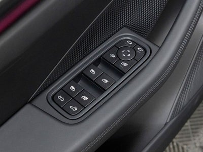 2026 Porsche Macan 4 Electric