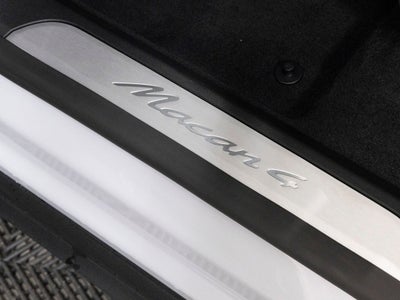 2026 Porsche Macan 4 Electric