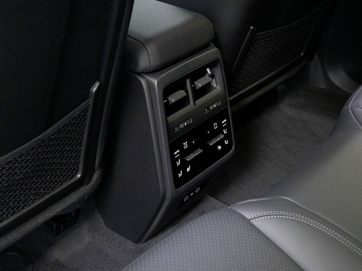 2026 Porsche Macan 4 Electric