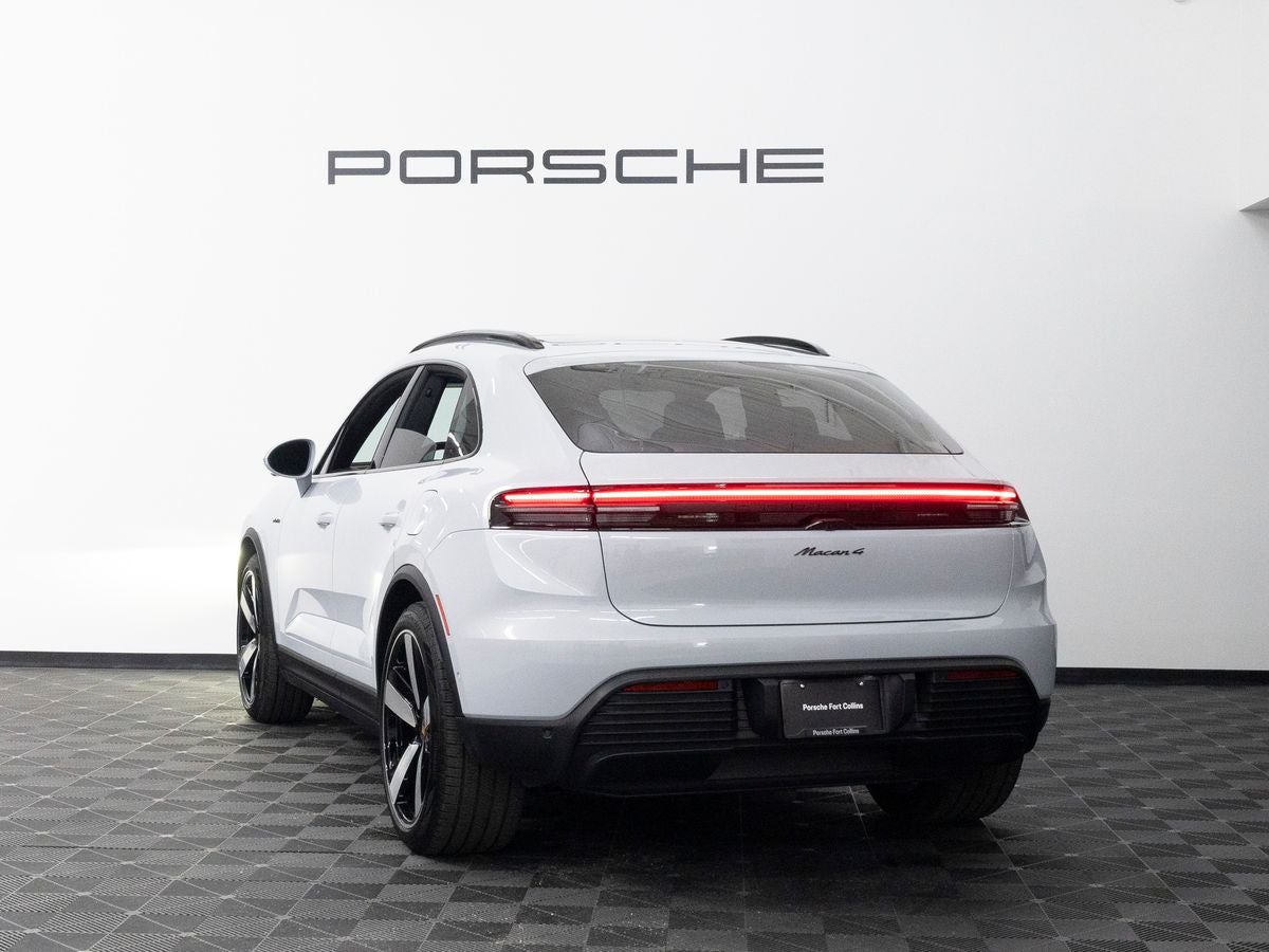 2026 Porsche Macan 4 Electric