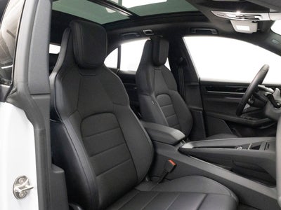 2026 Porsche Macan 4 Electric