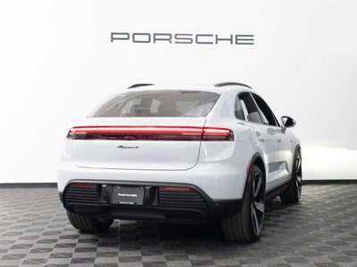 2026 Porsche Macan 4 Electric
