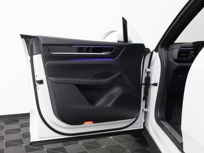2026 Porsche Macan 4 Electric