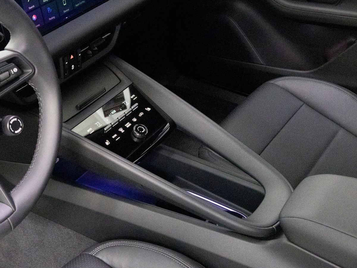 2026 Porsche Macan 4 Electric