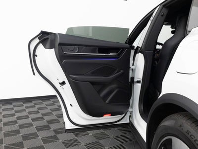 2026 Porsche Macan 4 Electric