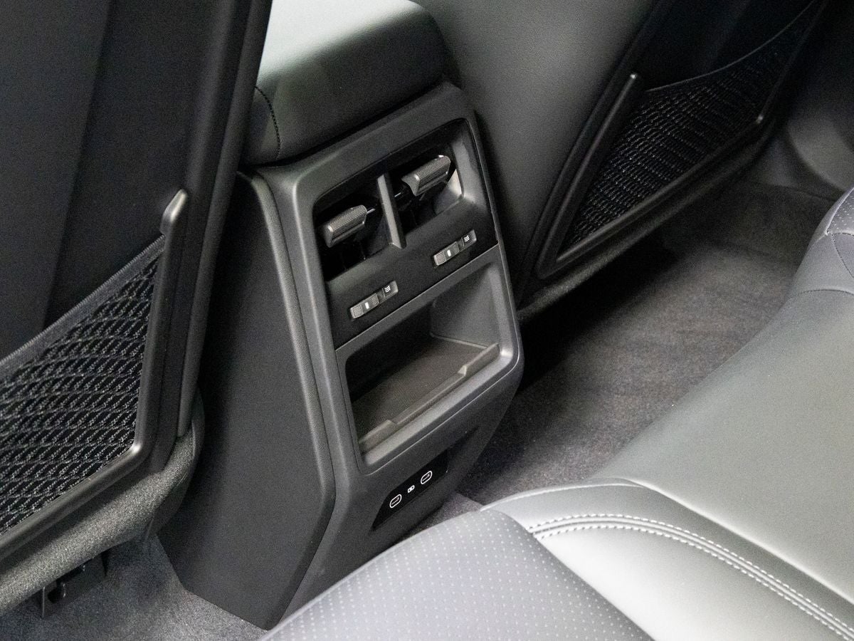 2026 Porsche Macan 4 Electric