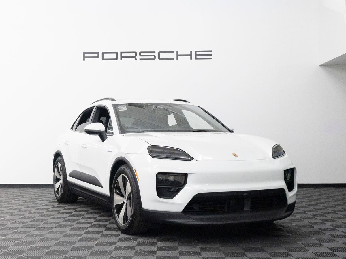 2026 Porsche Macan 4 Electric