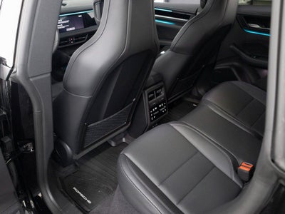 2026 Porsche Macan 4 Electric