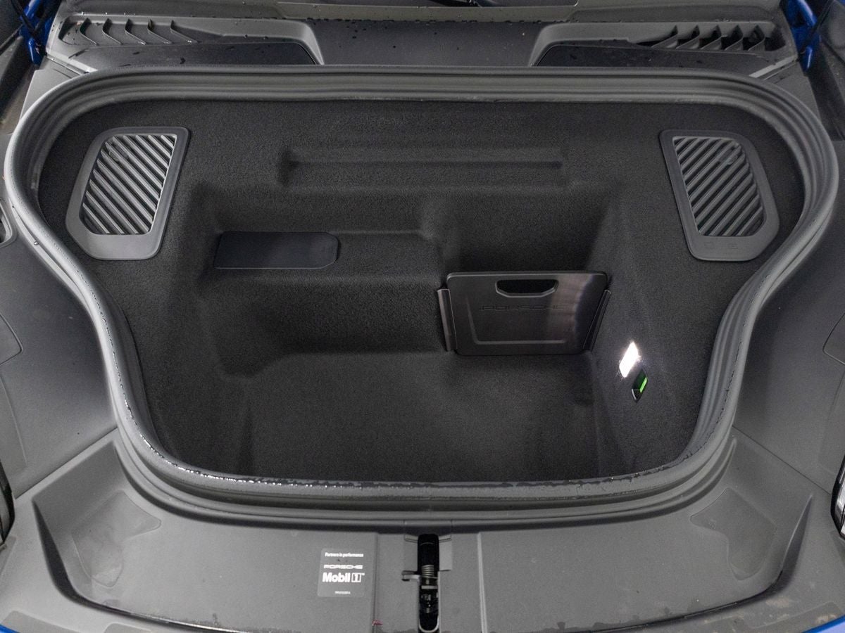 2026 Porsche Macan 4 Electric