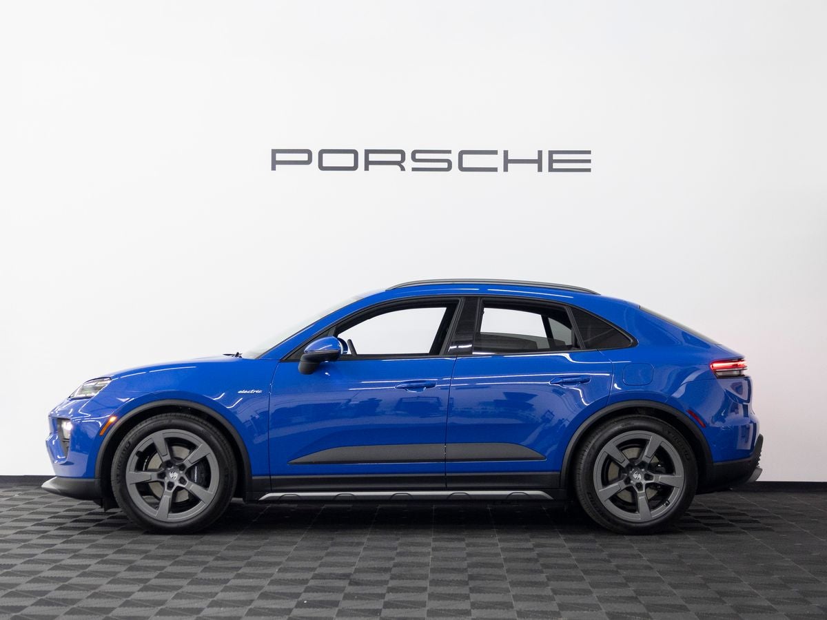 2026 Porsche Macan 4 Electric