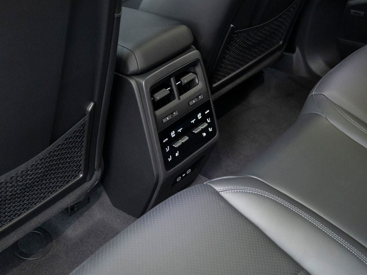 2026 Porsche Macan 4 Electric