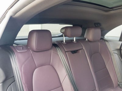 2025 Porsche Macan 4