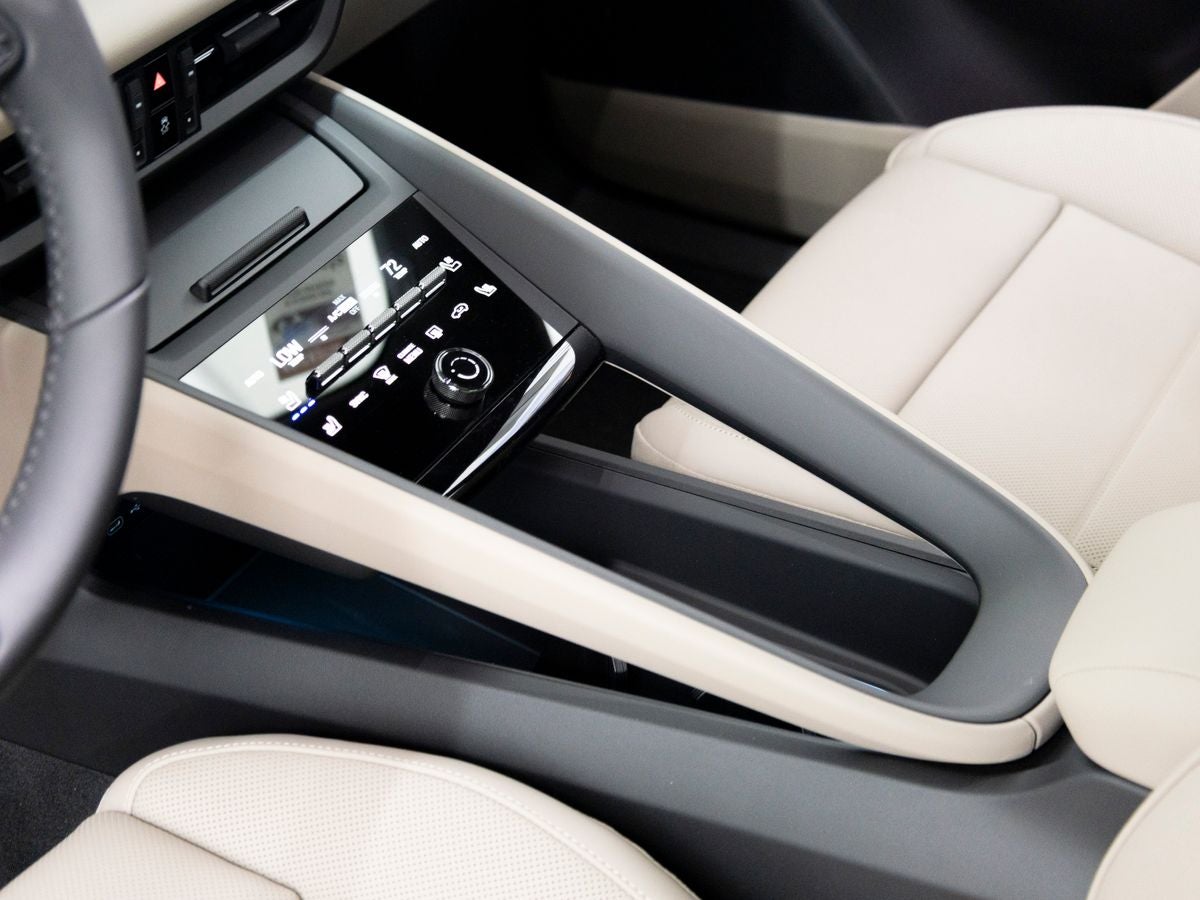 2026 Porsche Macan 4 Electric