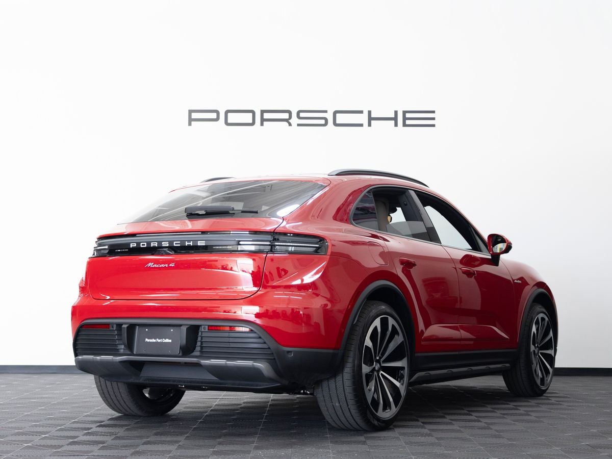 2026 Porsche Macan 4 Electric