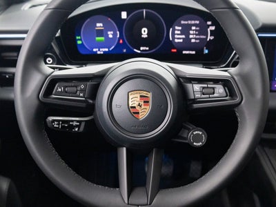 2025 Porsche Macan 4