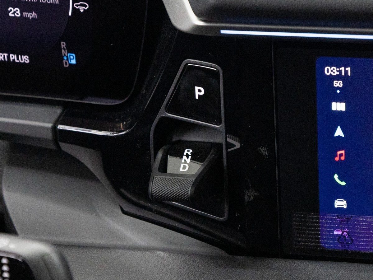 2025 Porsche Macan 4