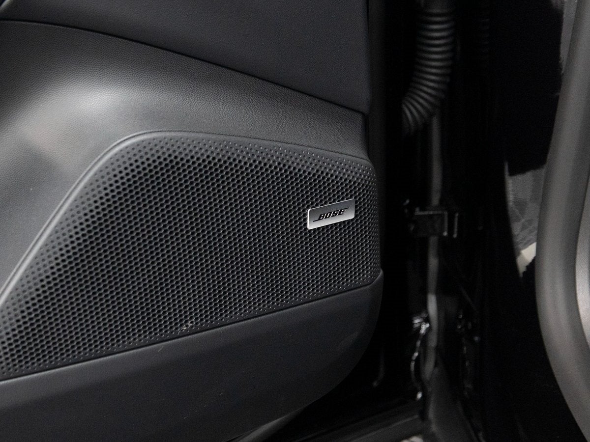 2025 Porsche Macan 4